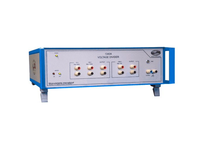 1340A High Precision Voltage Divider